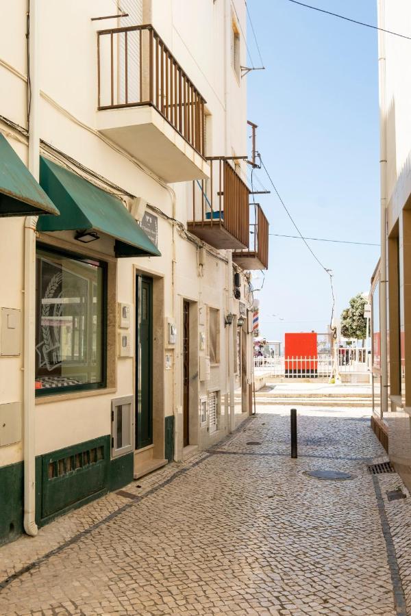 Flowers House Nazare Exterior photo